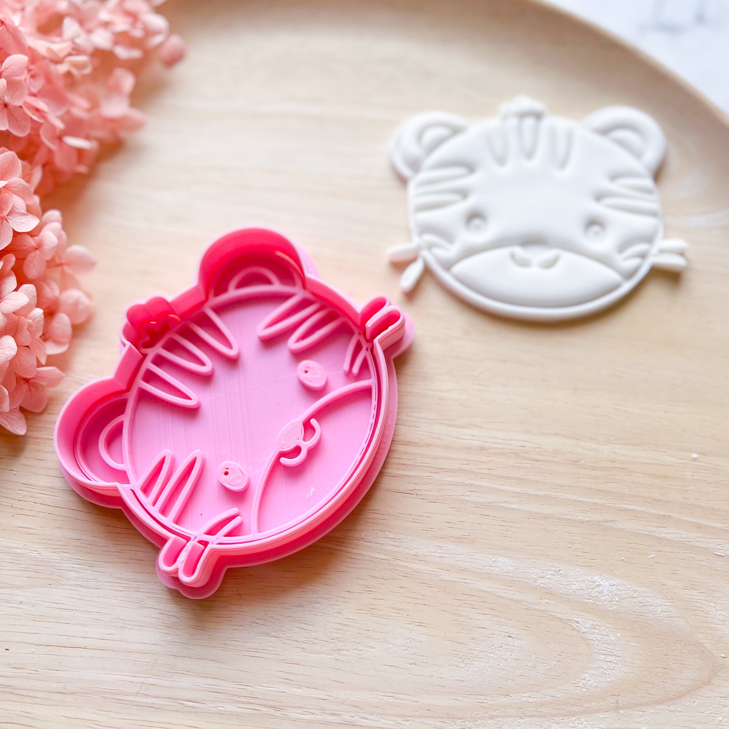 "Baby  Tiger" - Cookie Cutter & Stamp