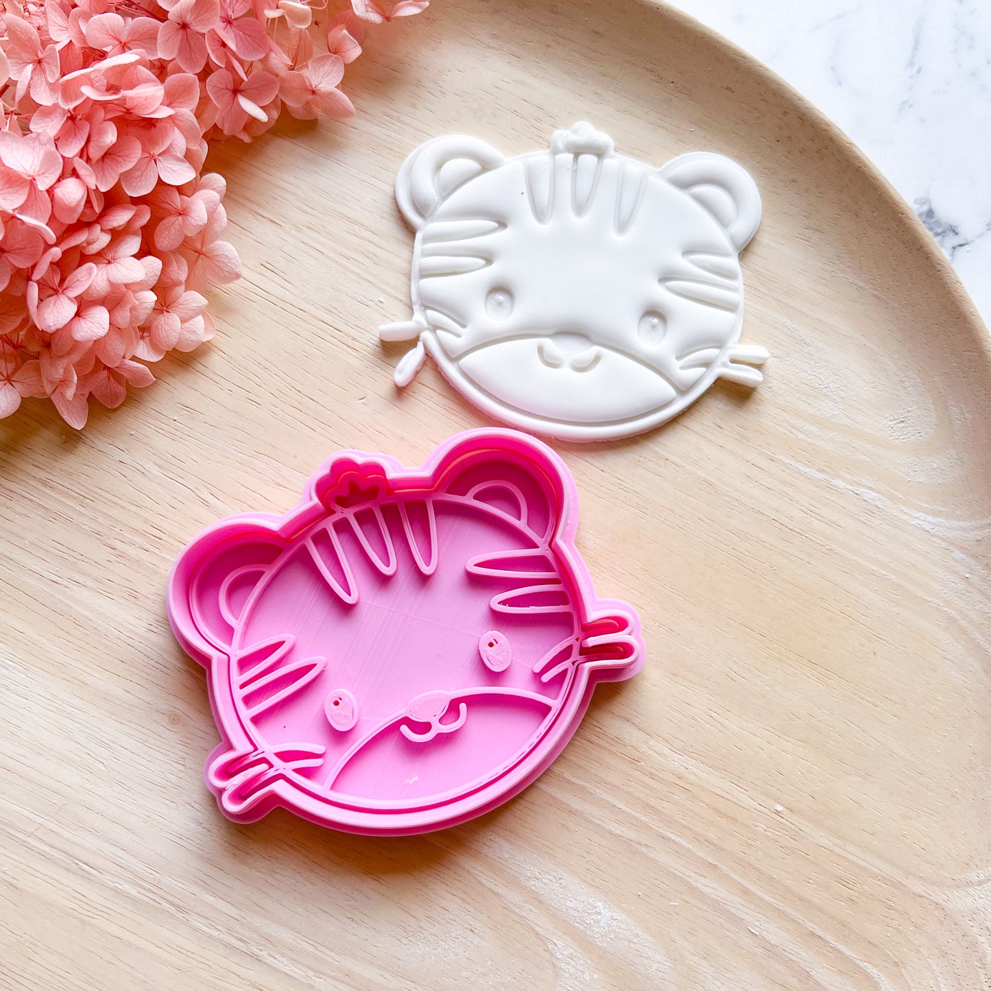 "Baby  Tiger" - Cookie Cutter & Stamp