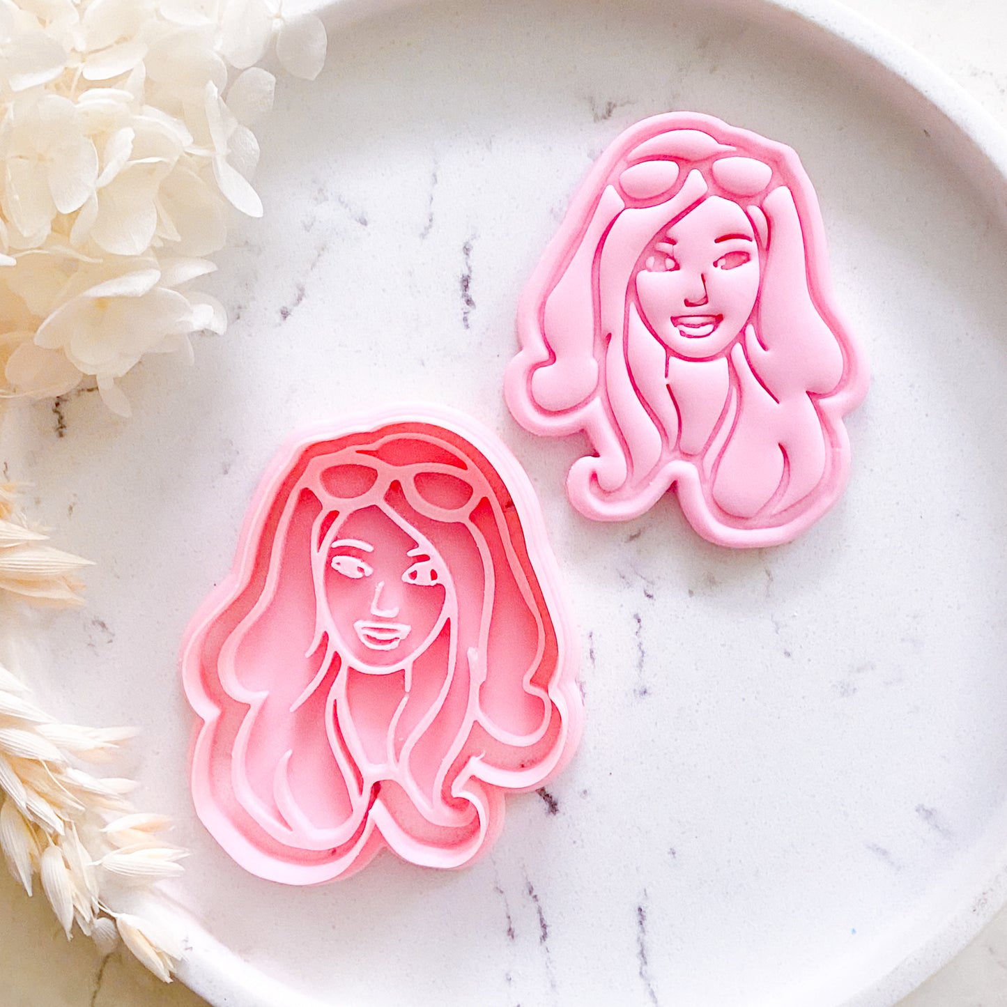 "Barbie Face" - Cookie Cutter & Stamp
