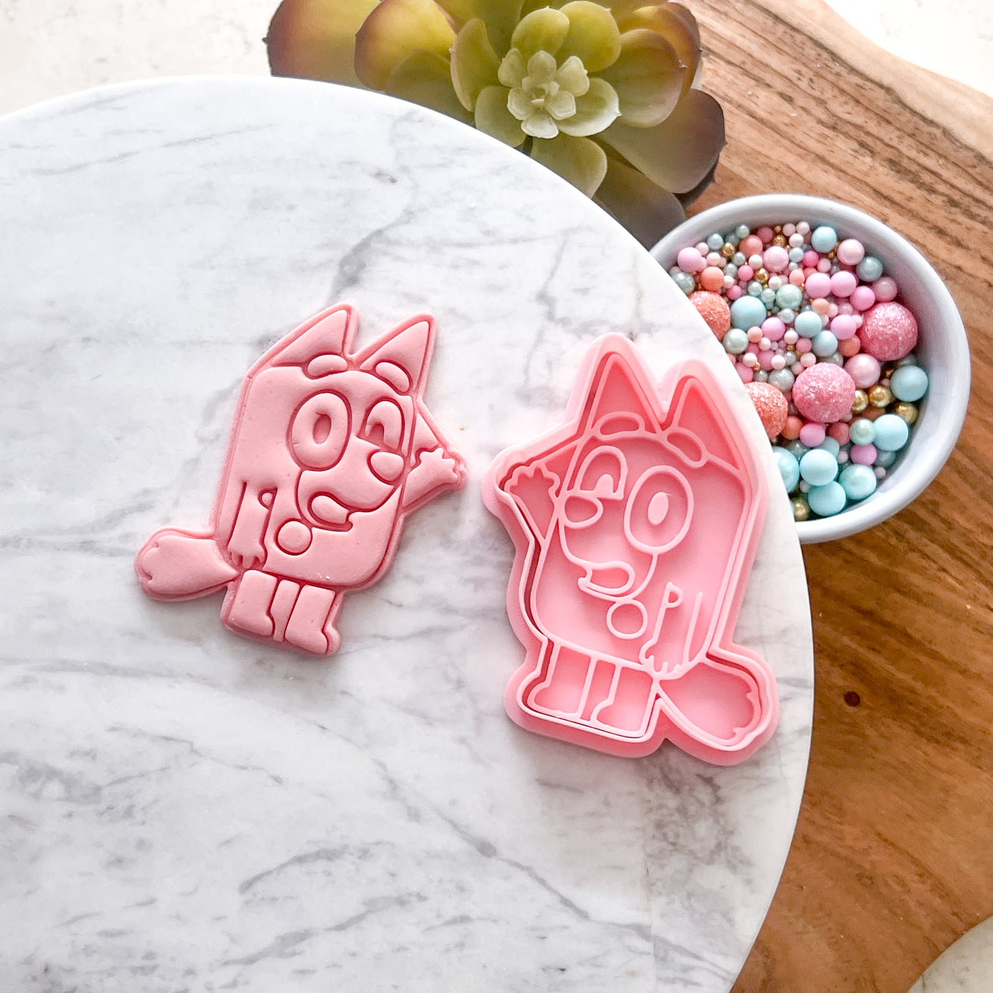 "Muffin" - Cookie Cutter & Stamp