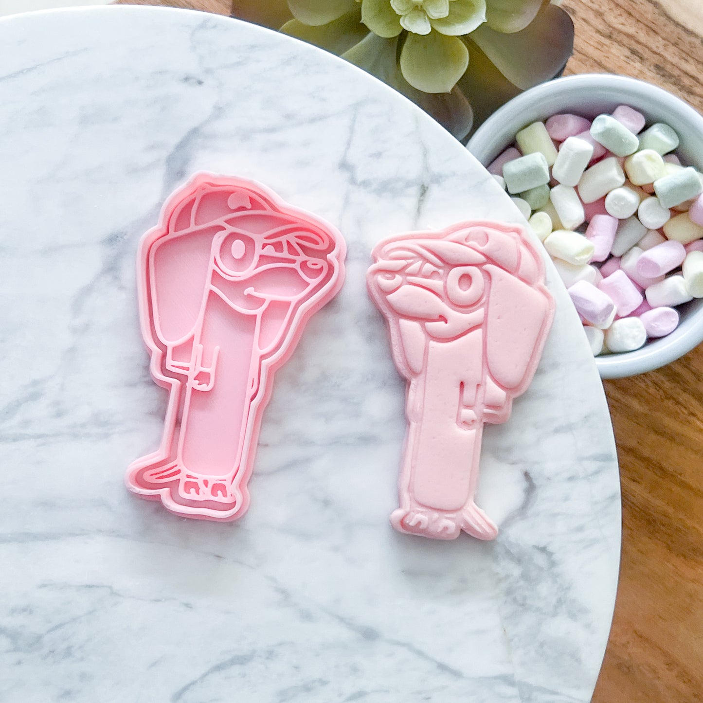 "Snickers" - Cookie Cutter & Stamp