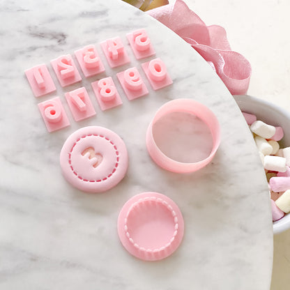 "Circle with Stitching" Fondant Mini Set