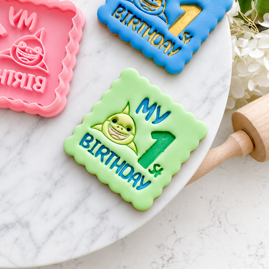 "Baby Shark 1st Birthday" - Cookie Cutter & Stamp