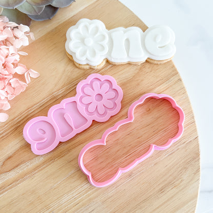 "Daisy One" - Cookie Cutter & Stamp