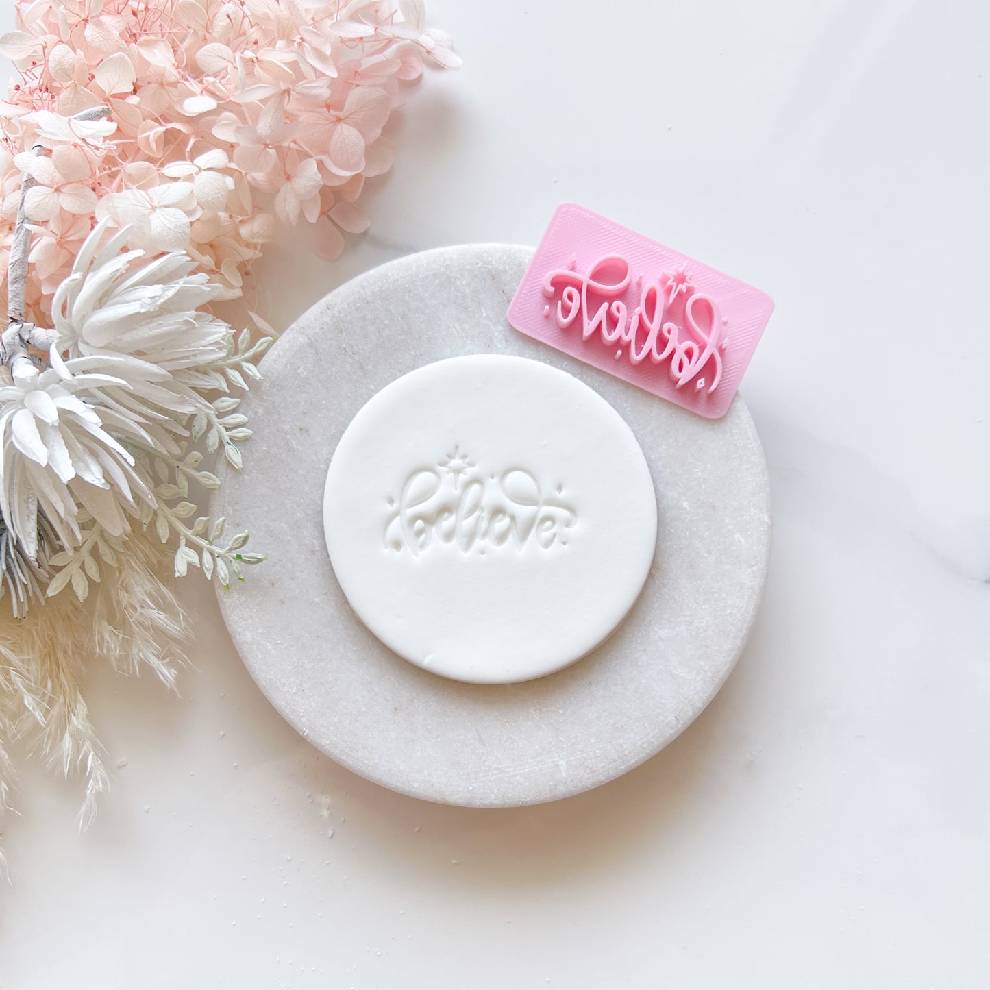 Believe - Fondant Stamp