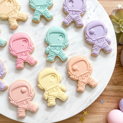 "Cute Spaceman" - Cookie Cutter & Stamp