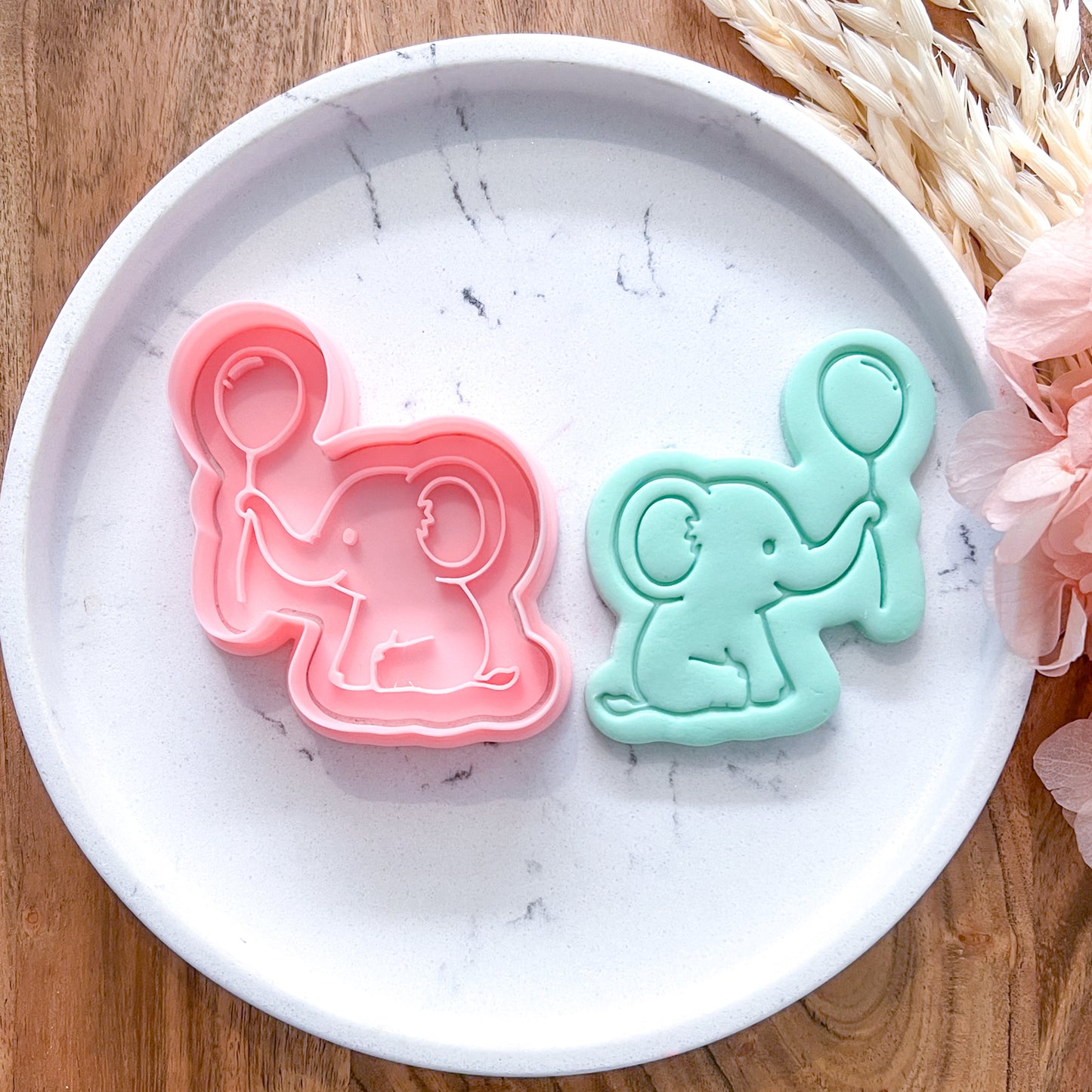 "Elephant with Balloon" - Cookie Cutter & Stamp