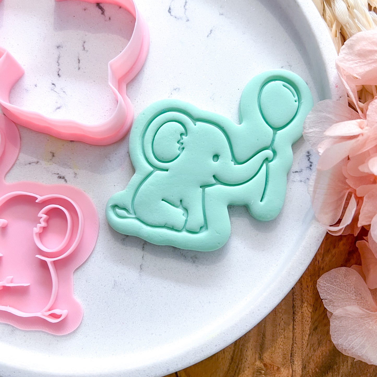 "Elephant with Balloon" - Cookie Cutter & Stamp