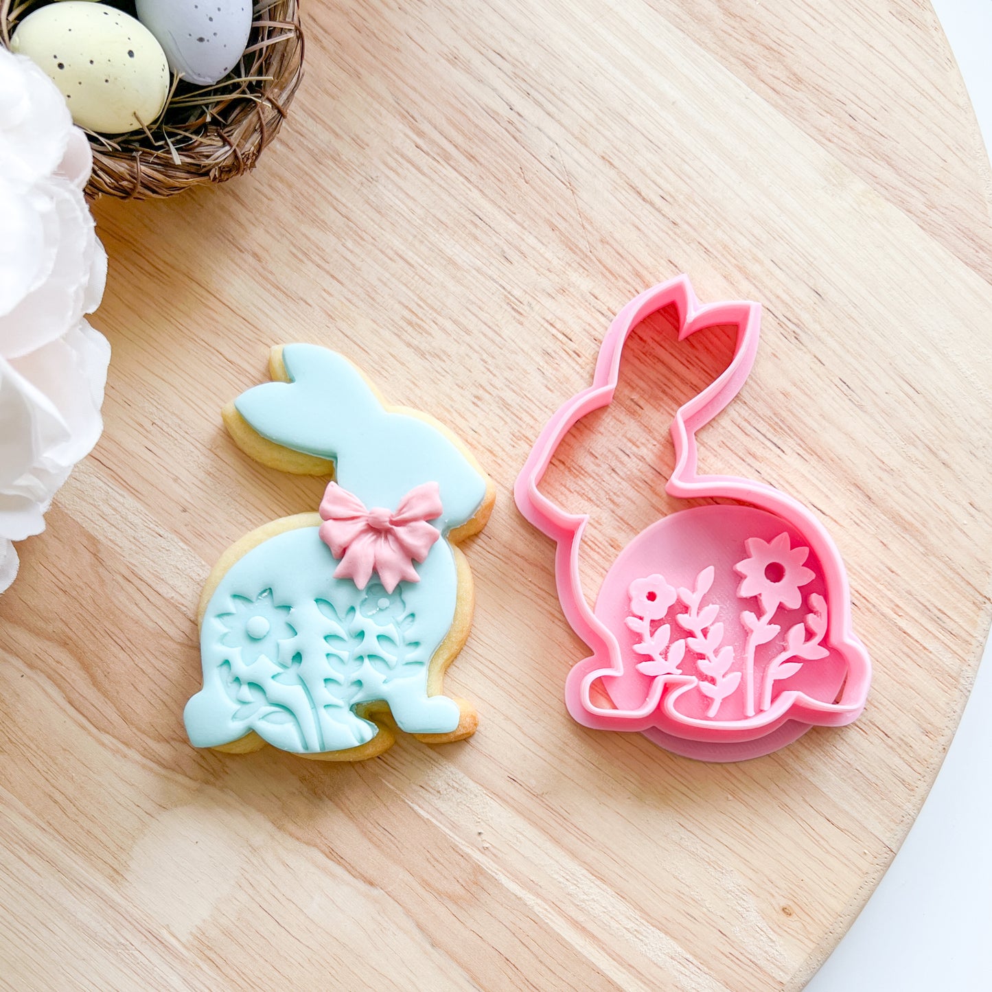 "Bunny Silhouette" - Cutter & Stamp