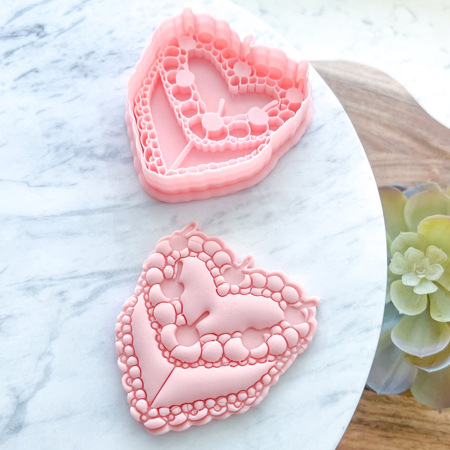 "Vintage Cake" - Cookie Cutter & Stamp