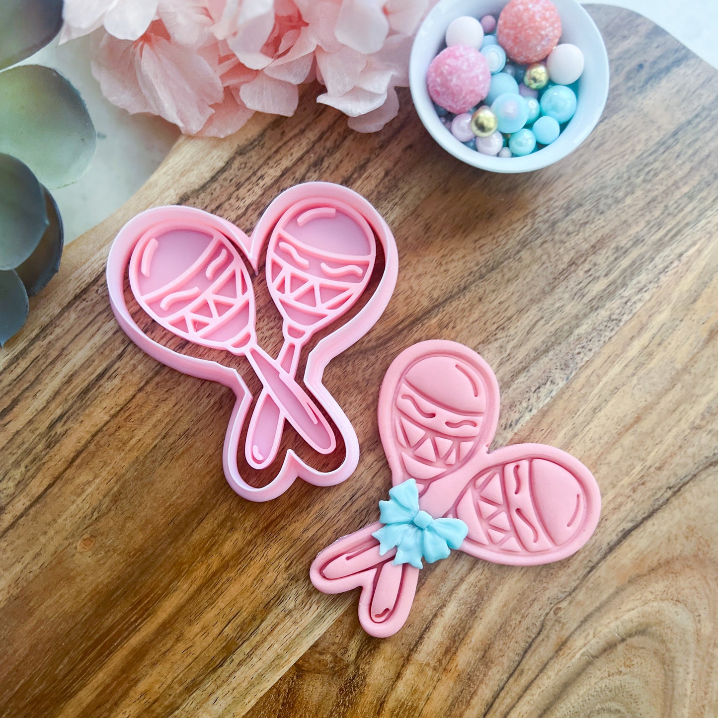 "Maracas" - Cookie Cutter & Stamp