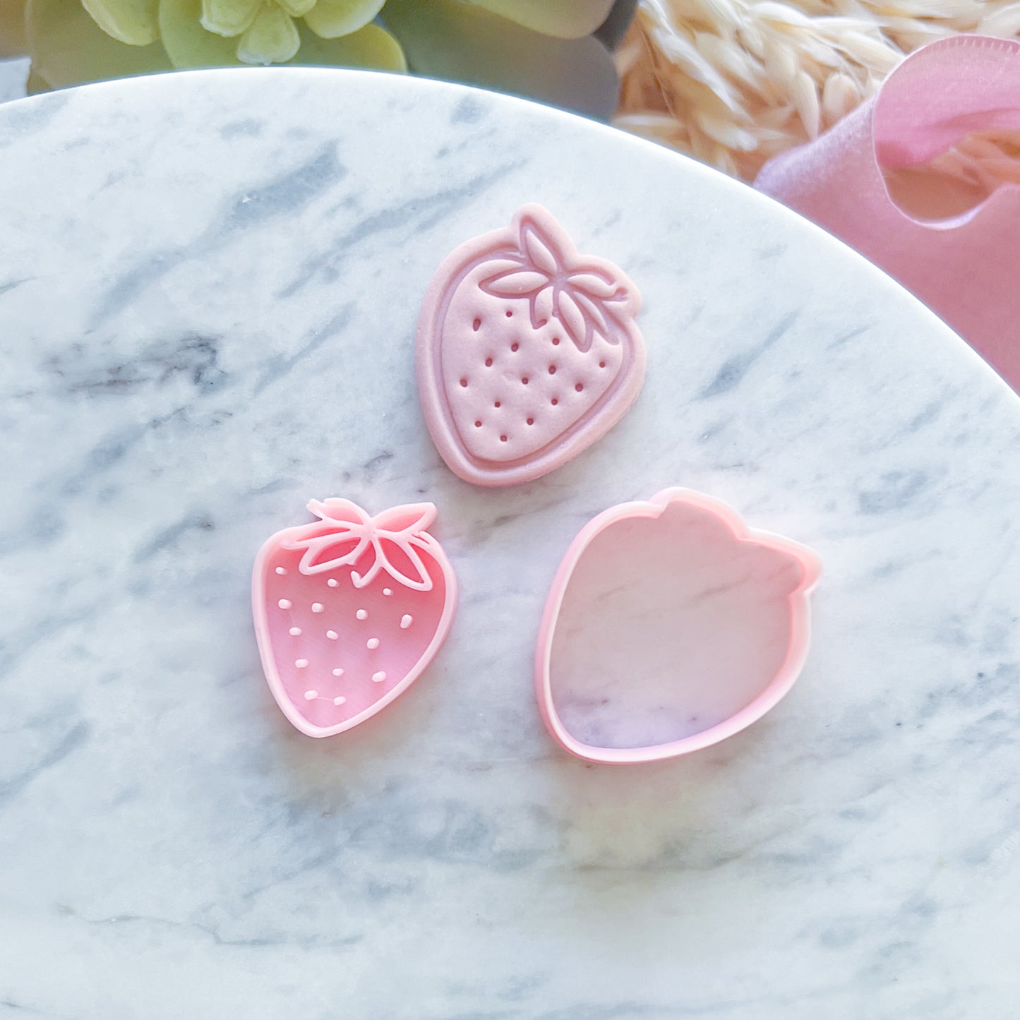 "Strawberry" Fondant Mini
