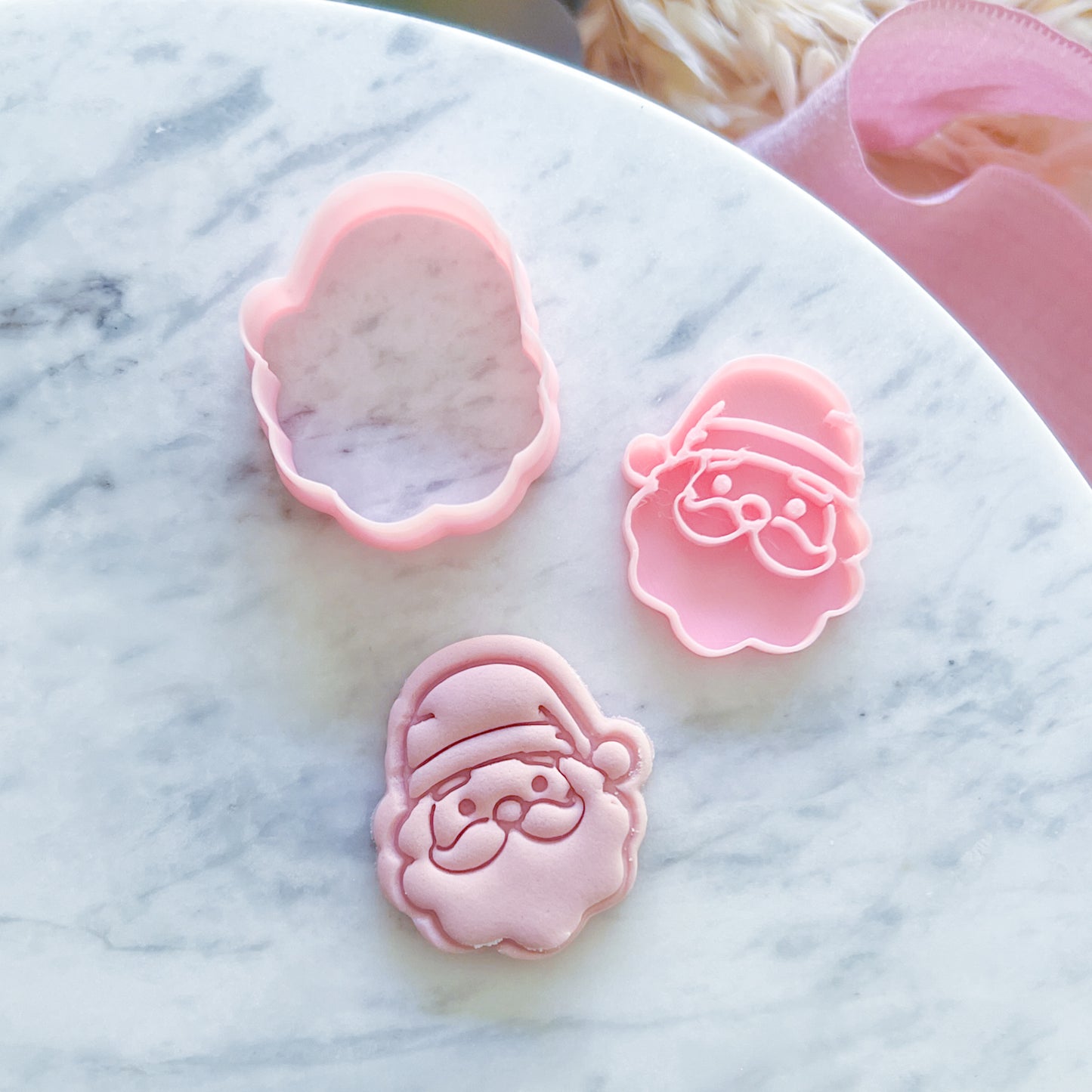 "Santa" Fondant Mini