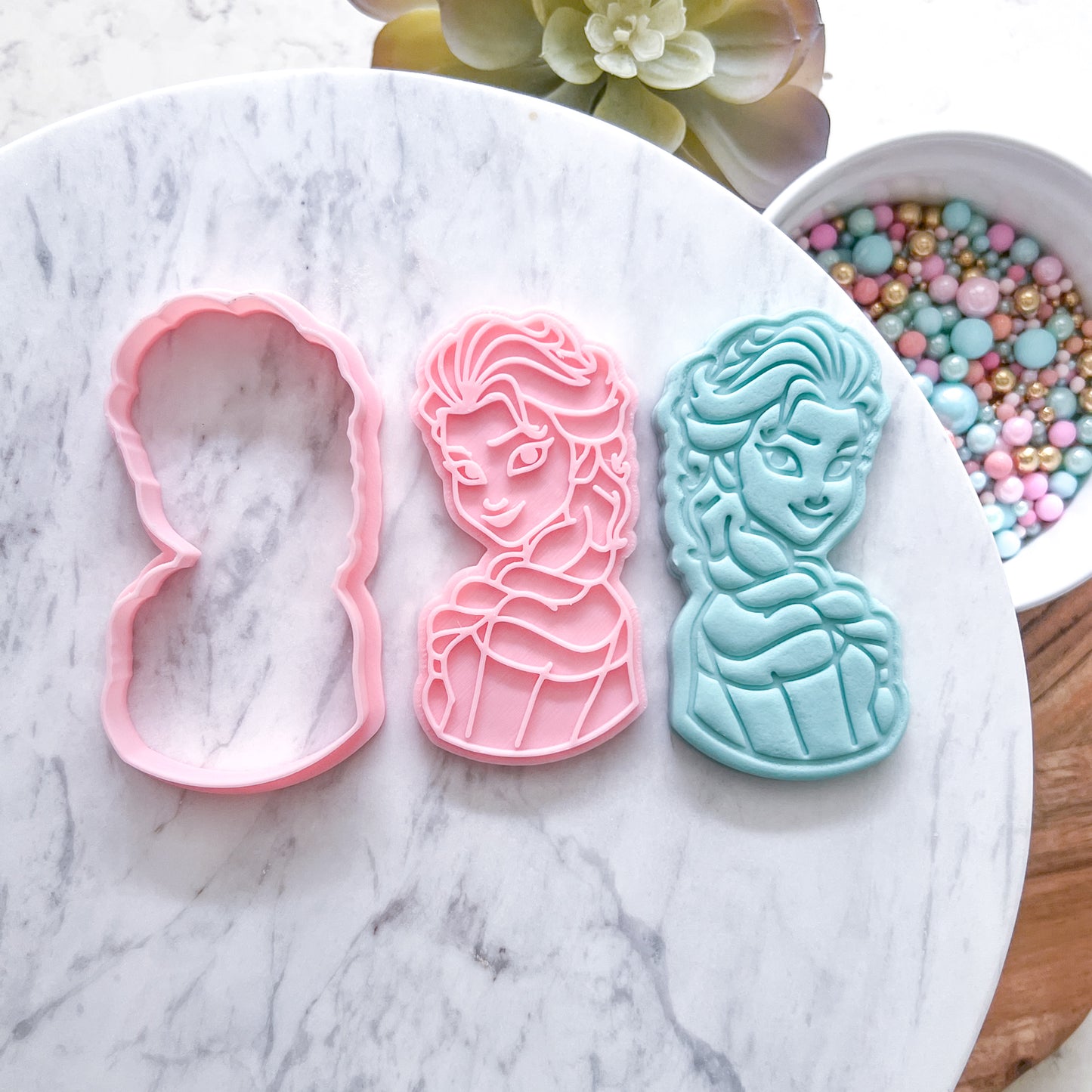 "Elsa #2" Cookie Cutter & Stamp
