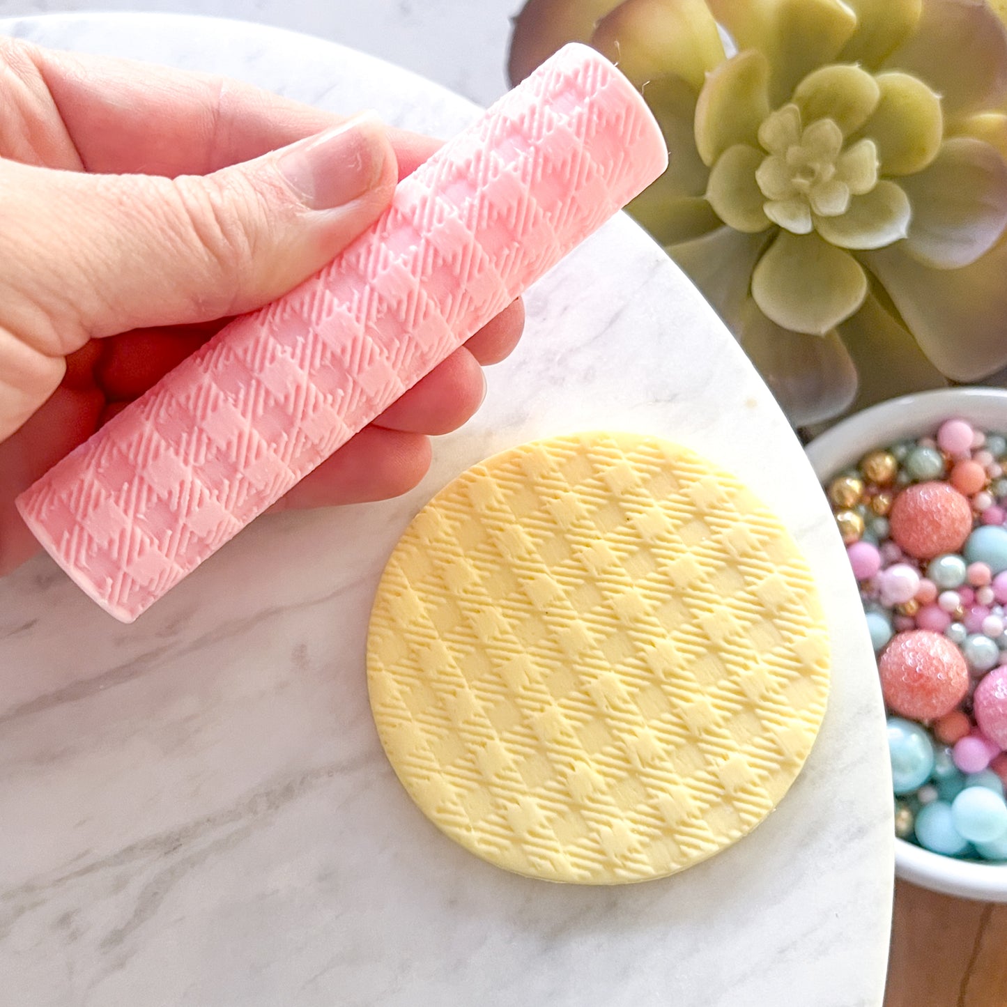 "Gingham" Fondant Texture Roller