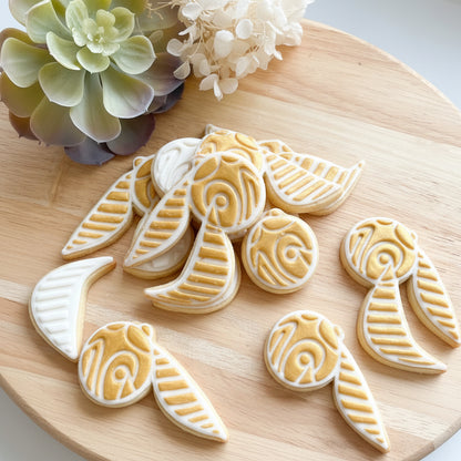 "Golden Snitch" - Cookie Cutter & Stamp