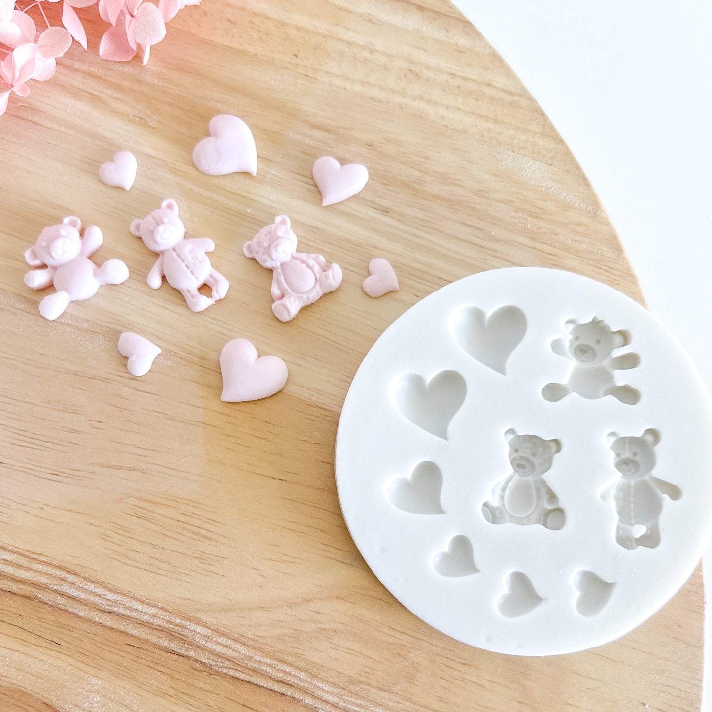 "Teddy & Hearts" - Silicone Mould