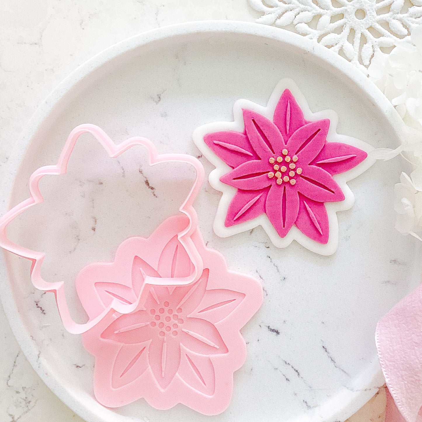 "Poinsettia" - Cutter & Stamp Set