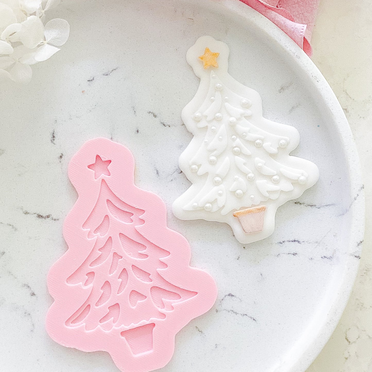 "Christmas Tree" - Cutter & Stamp Set