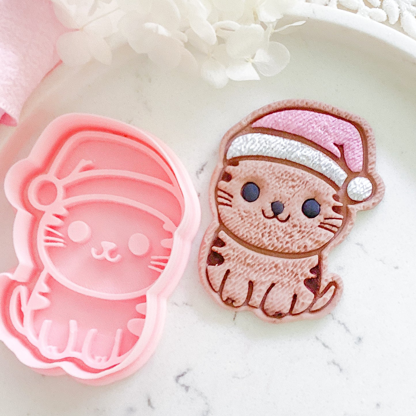 "Christmas Kitty" Cookie Cutter & Stamp