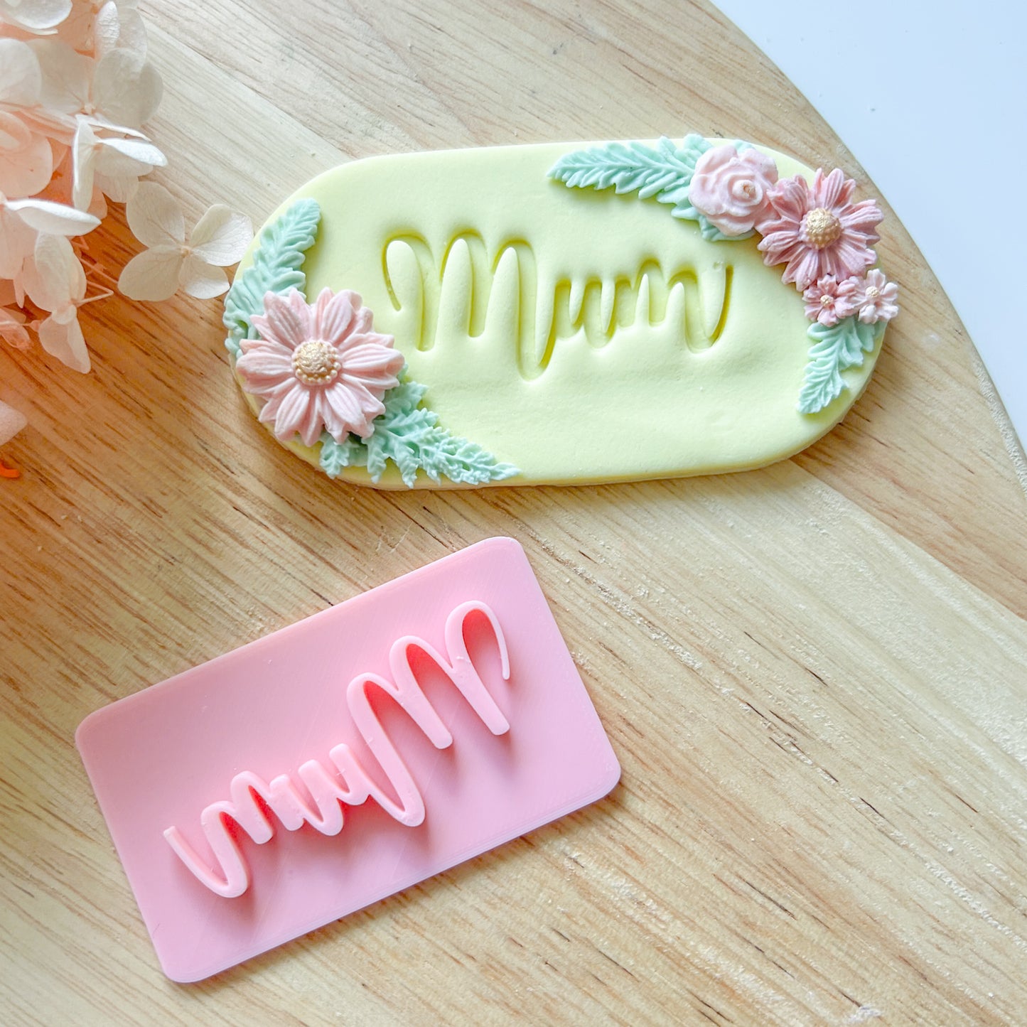 Mum Font #1 - Fondant Stamp