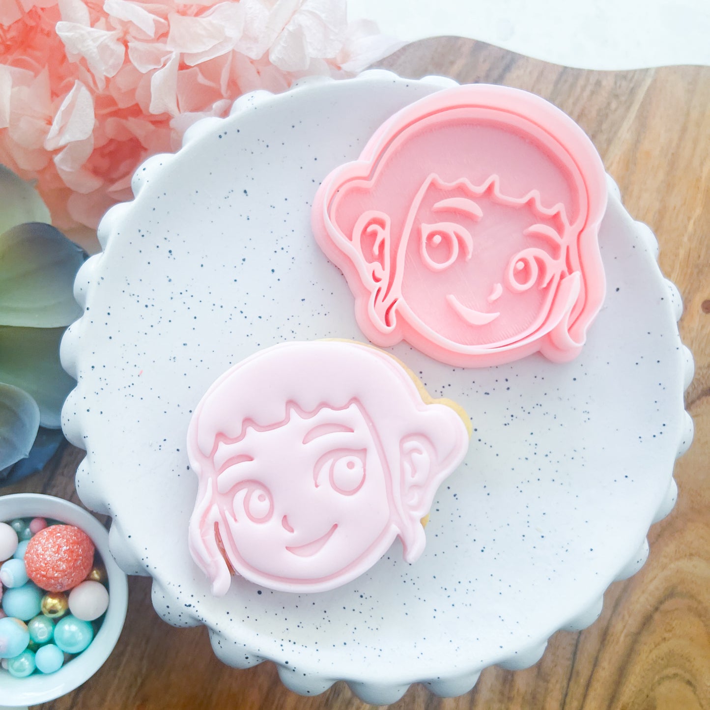 "Zoey" Cookie Cutter & Stamp