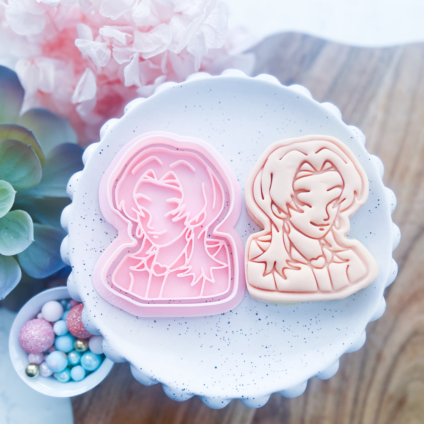 "Romance" Cookie Cutter & Stamp