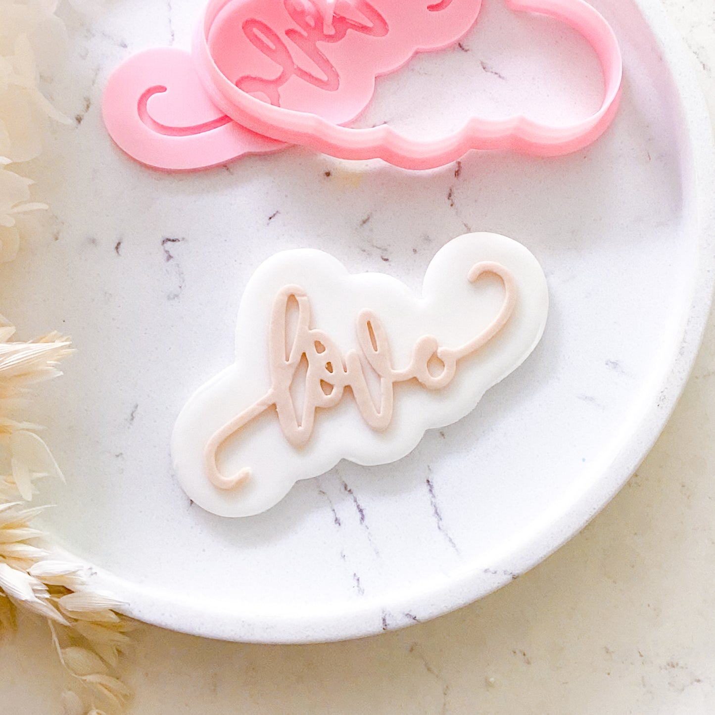 "Love" - Cookie Cutter & Stamp