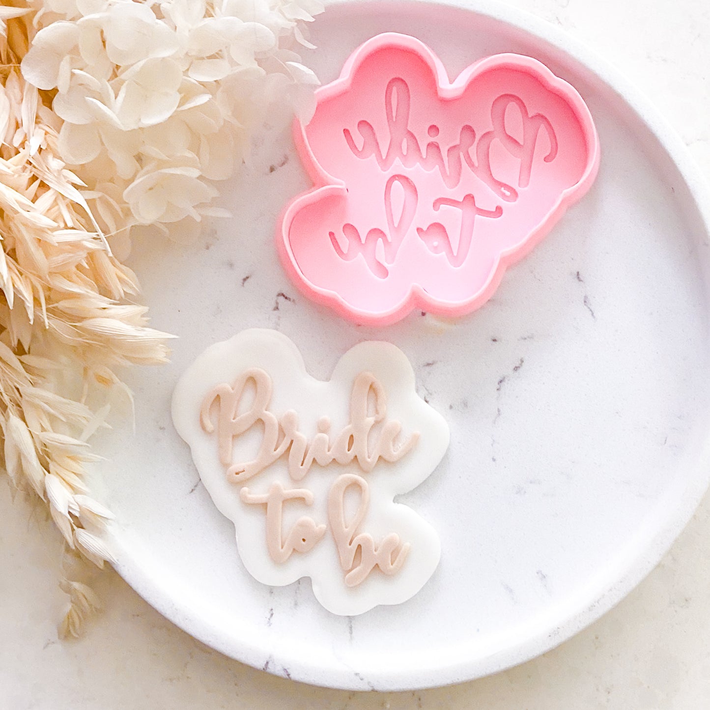 "Bride to Be #1" - Cookie Cutter & Stamp