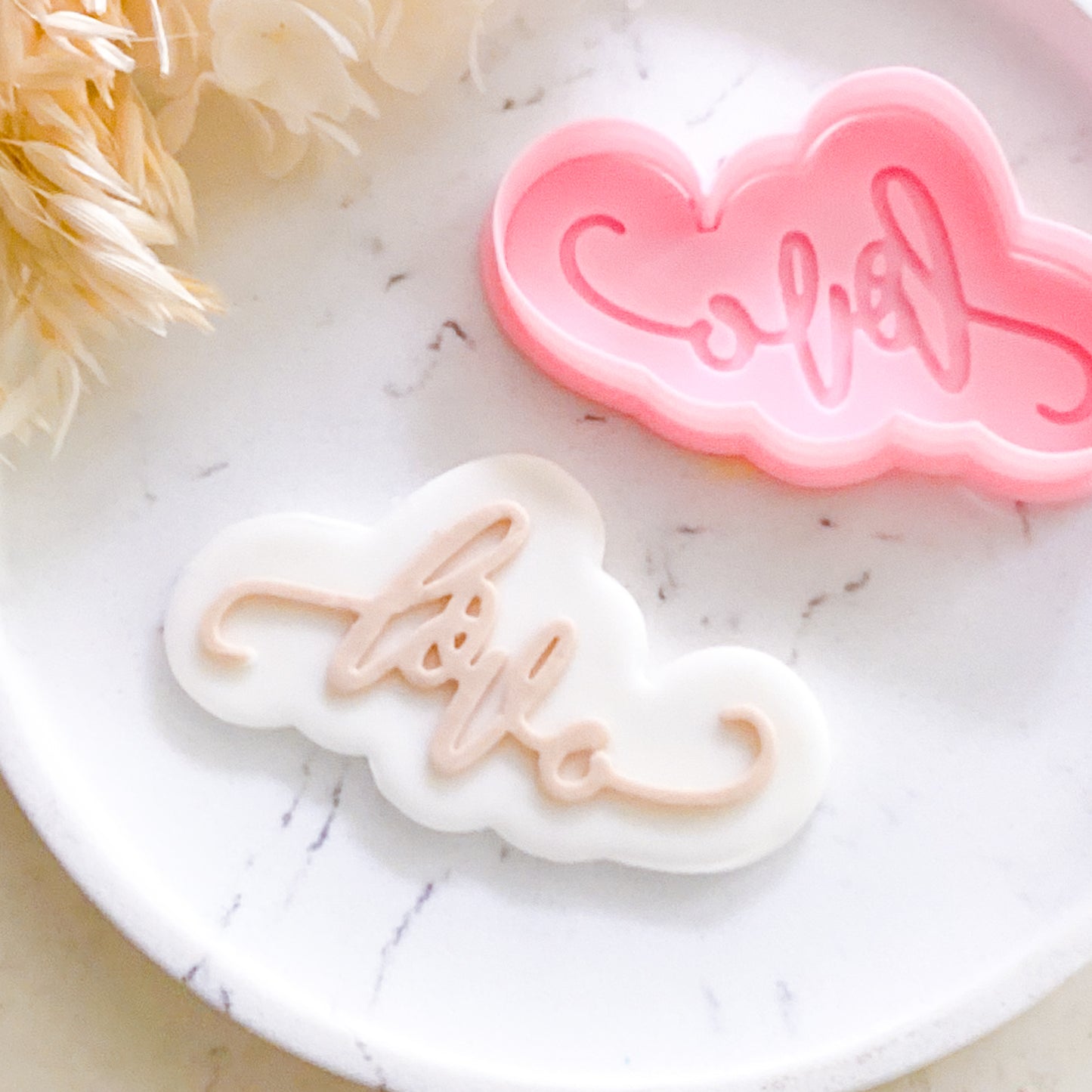"Love" - Cookie Cutter & Stamp