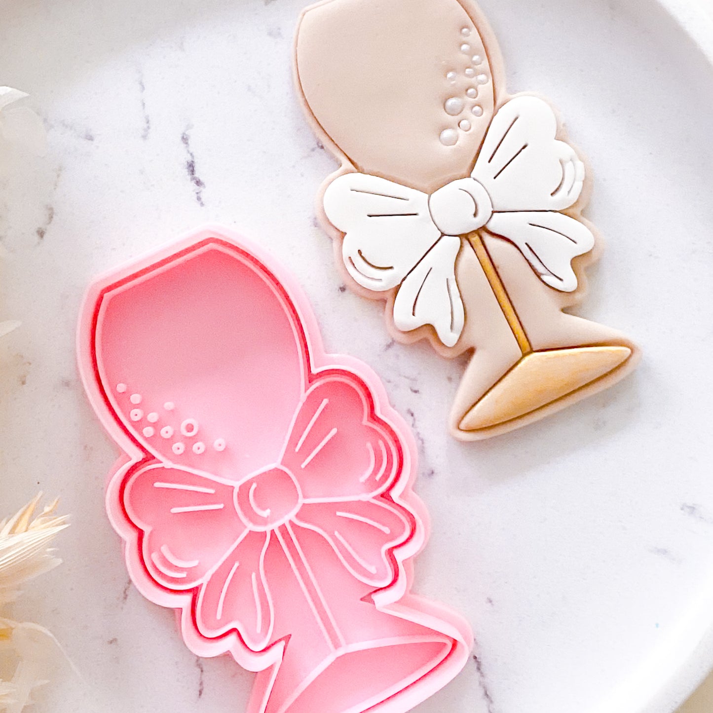 "Champagne Glass" - Cookie Cutter & Stamp