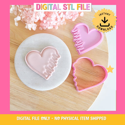 "Mum Text in Heart" Cutter & Stamp