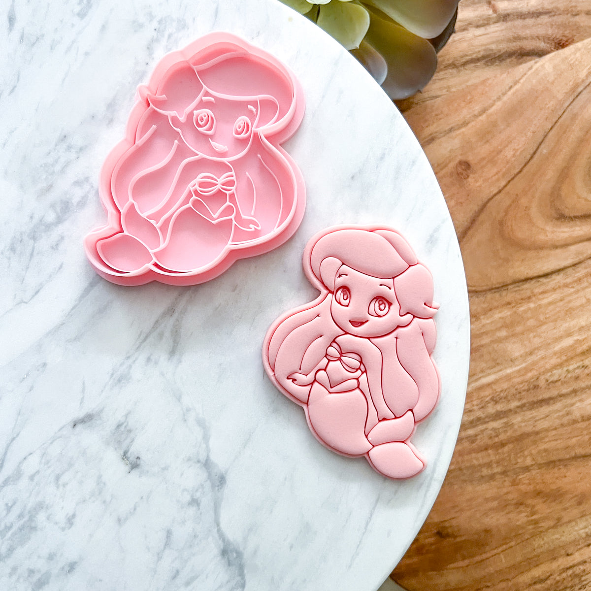 "Ariel" Cookie Cutter & Stamp