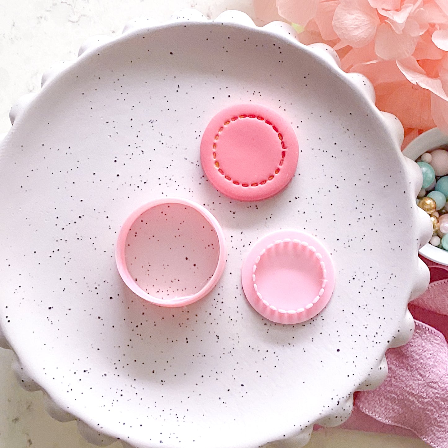 "Circle with Stitching" Fondant Mini Set