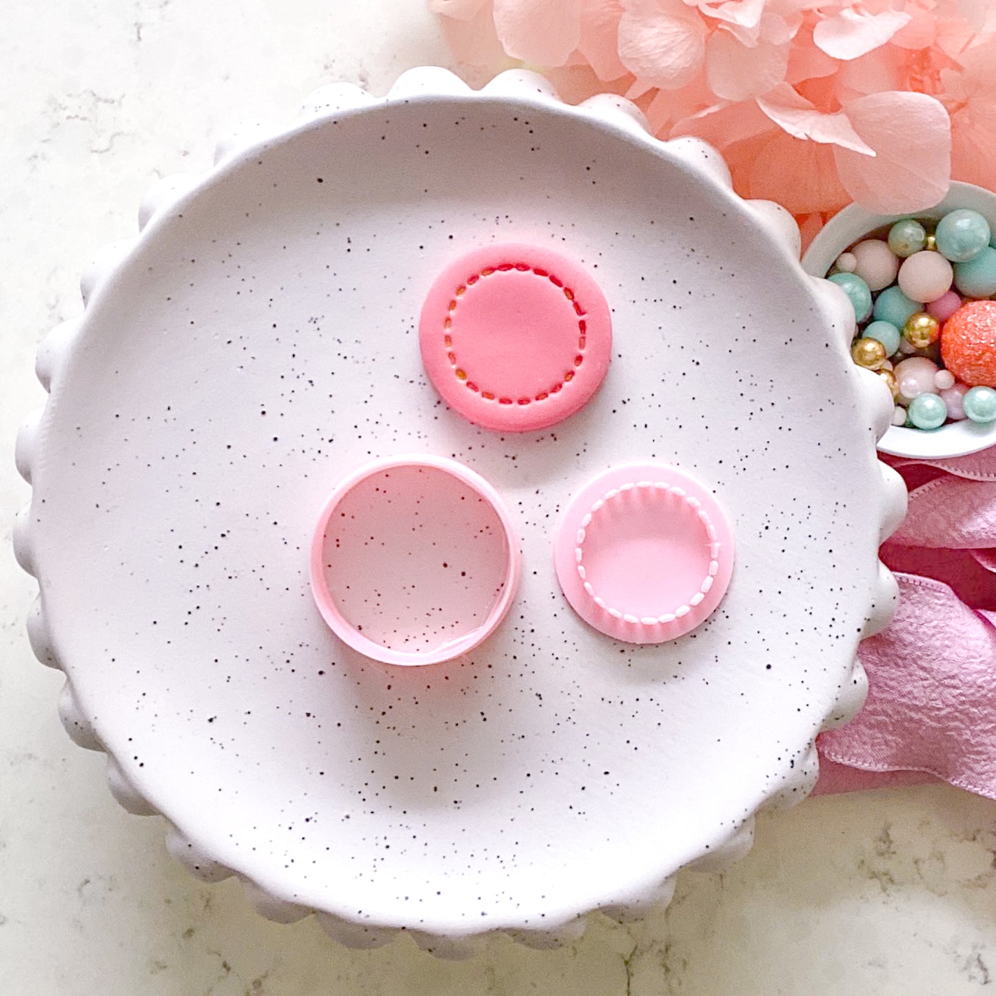 "Circle with Stitching" Fondant Mini Set