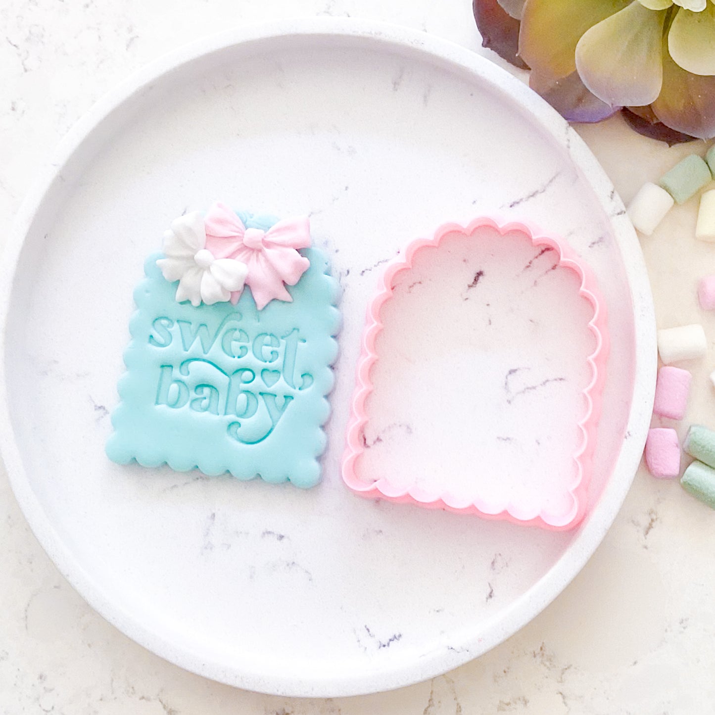 "Scalloped Arch" - Cookie Cutter