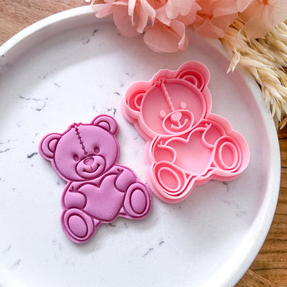 "Teddy Cuddling Heart”- Cookie Cutter & Stamp