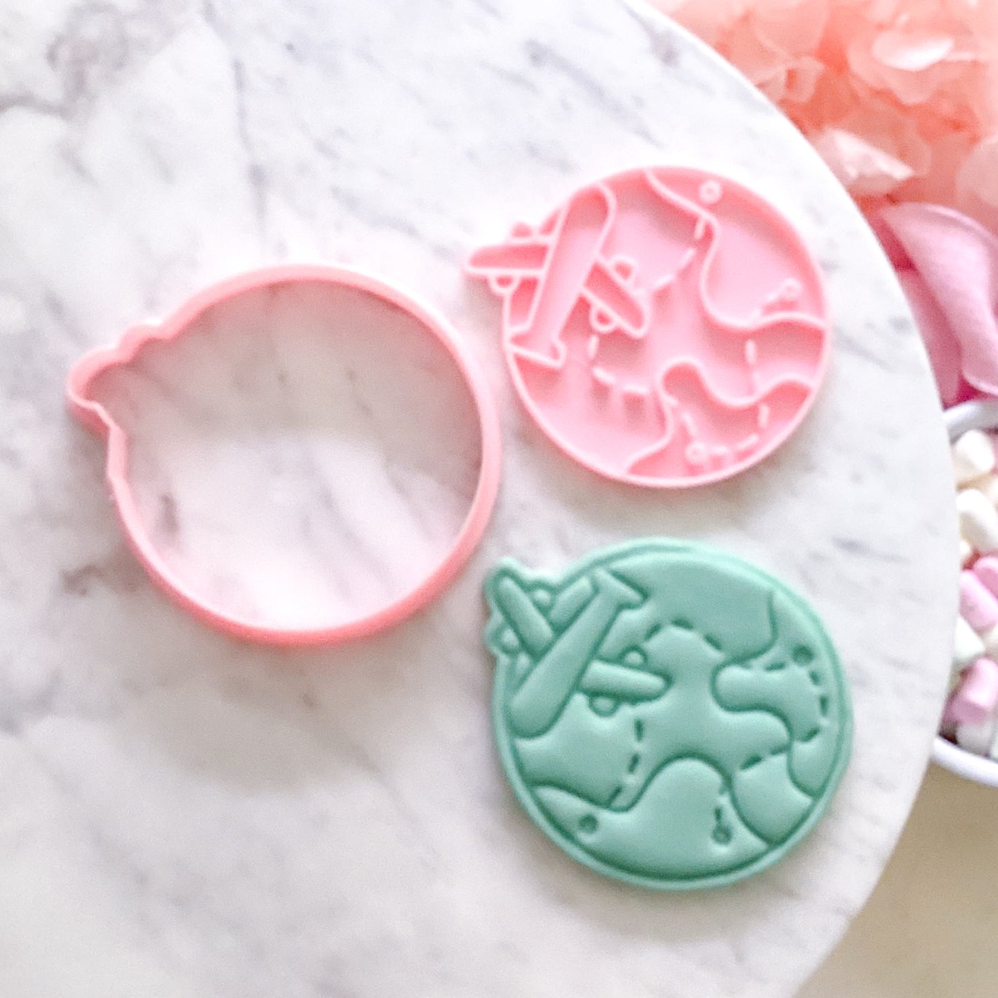 "World Travel" - Cutter & Stamp Set