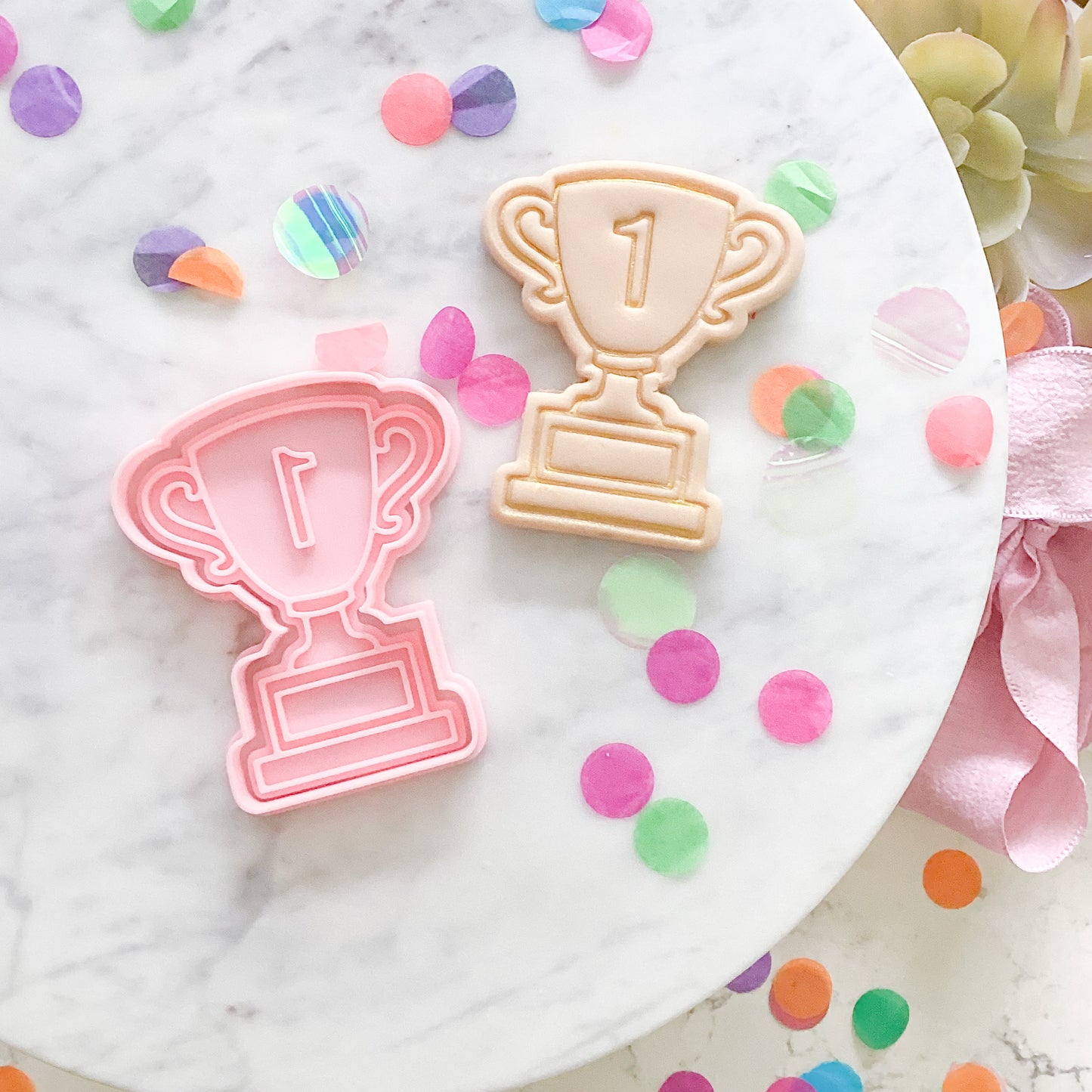 "Trophy" - Cookie Cutter & Stamp