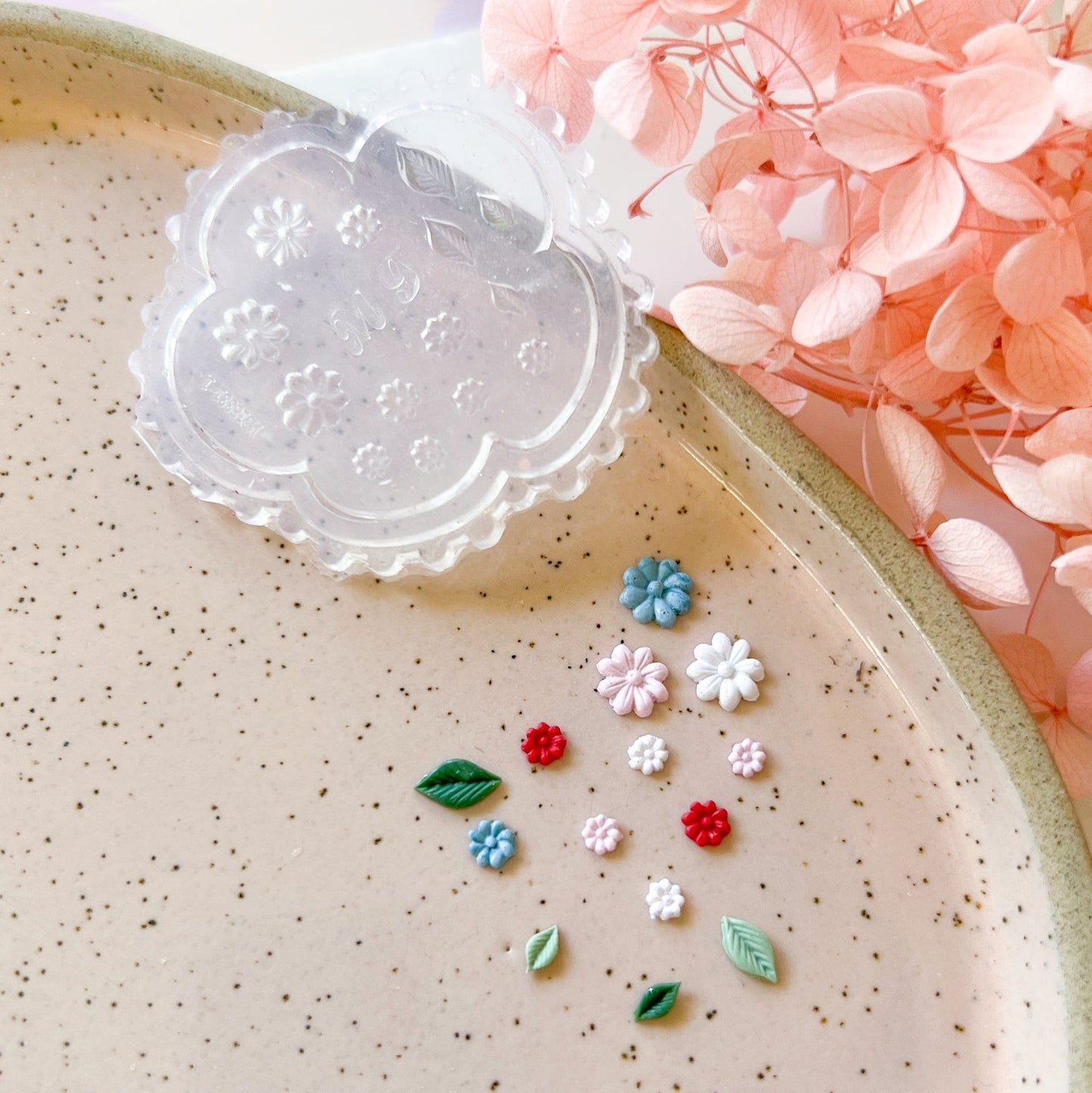 kitandco.com.au Mould "Micro Flowers #4" - Silicone Mould