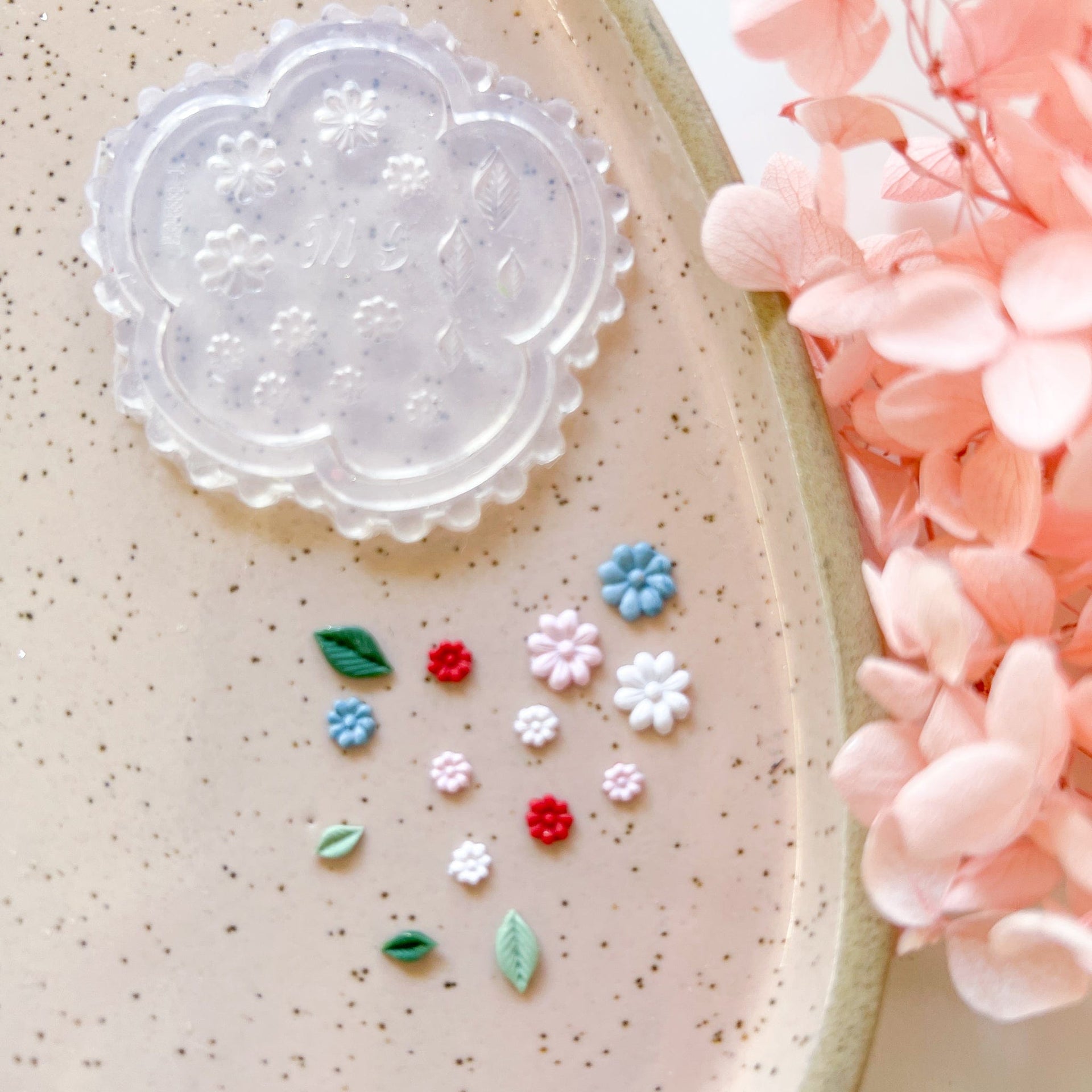 kitandco.com.au Mould "Micro Flowers #4" - Silicone Mould