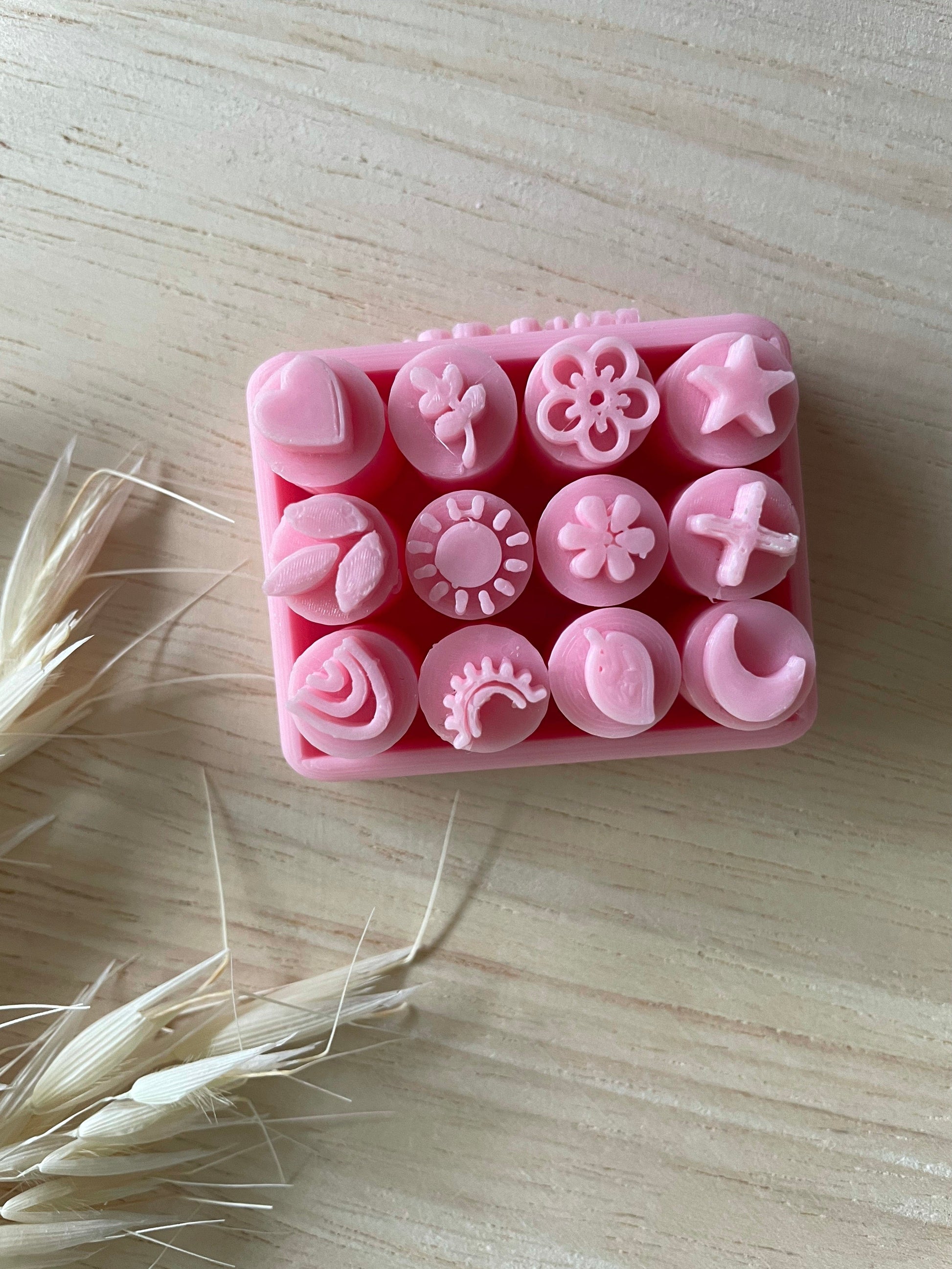 kitandco.com.au Stamp Mini Stamp Set (12 pcs)