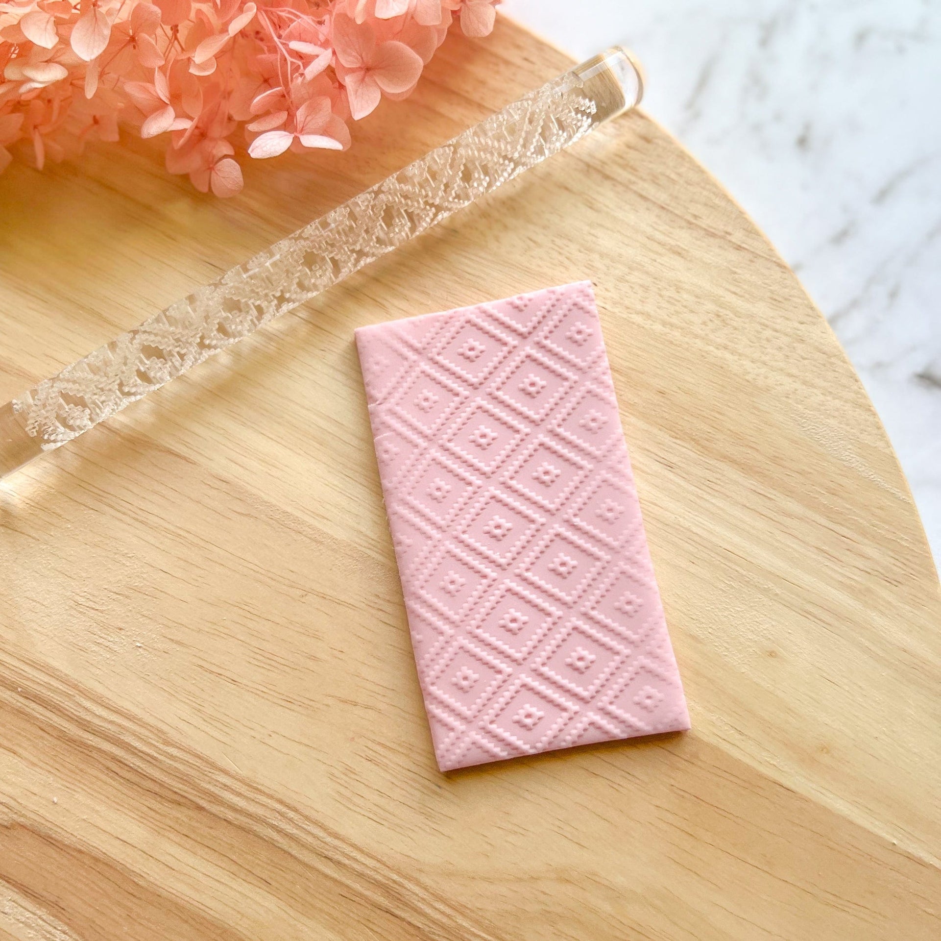 kitandco.com.au Texture Roller Acrylic "Diamond" - Acrylic Texture Roller