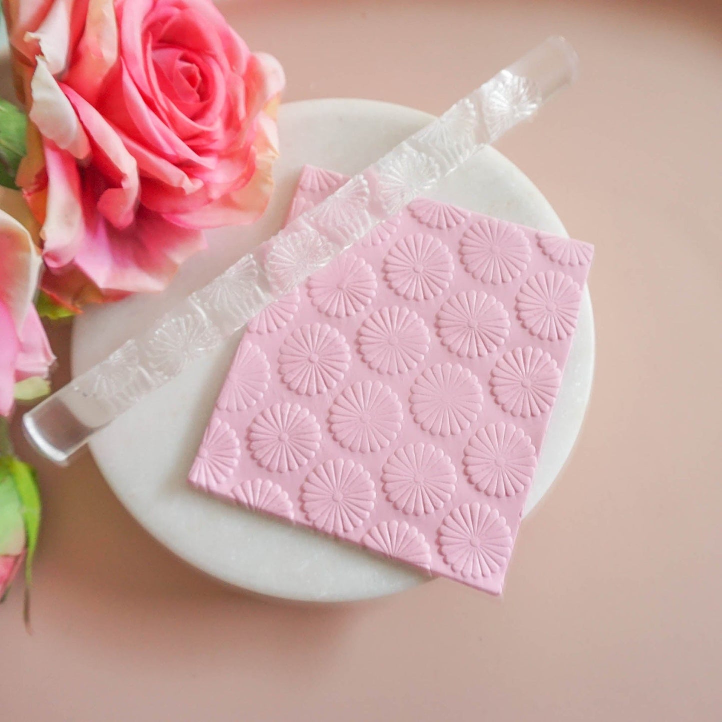 kitandco.com.au Texture Roller Acrylic "Full Daisy" - Acrylic Texture Roller