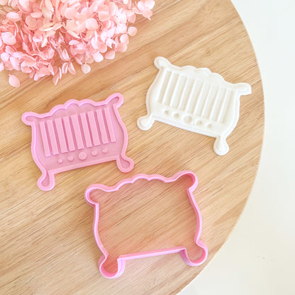 "Baby Cot" Cutter & Stamp
